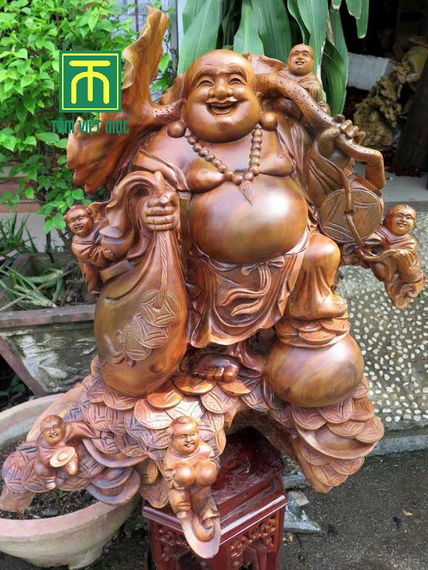 Đặt tượng phật Di Lặc trong nhà ở hướng cung sinh khí