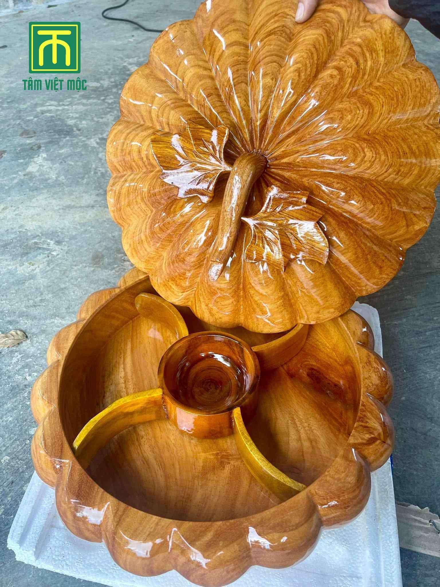 Khay đựng bánh kẹo Tết 4 ngăn nhỏ gọn