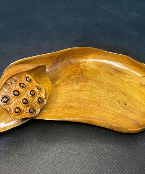 Khay mứt tết gỗ cẩm vàng hình chiếc lá dài 45 rộng 20 dày 2