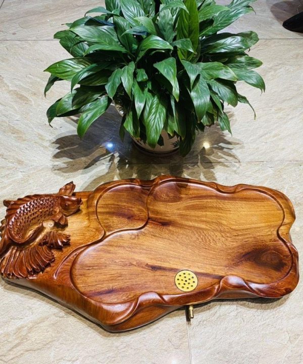 Khay trà gỗ hương nguyên tâm hình cá chép dài 60 rộng 35 dày 8