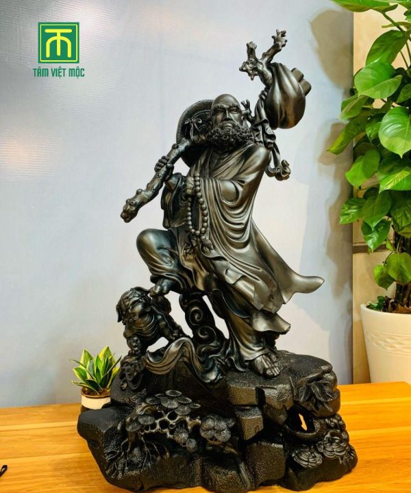 Tượng đạt ma phục nghê gỗ mun sừng cao 95 ngang 50 sâu 32